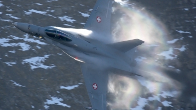 Photo ID 27524 by Jörg Pfeifer. Switzerland Air Force McDonnell Douglas F A 18C Hornet, J 5013