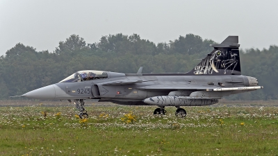 Photo ID 246383 by Niels Roman / VORTEX-images. Czech Republic Air Force Saab JAS 39C Gripen, 9245
