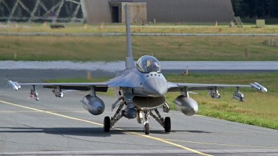 Photo ID 246435 by Niels Roman / VORTEX-images. Denmark Air Force General Dynamics F 16BM Fighting Falcon, ET 614