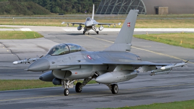Photo ID 246434 by Niels Roman / VORTEX-images. Denmark Air Force General Dynamics F 16BM Fighting Falcon, ET 614