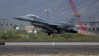 Photo ID 246511 by Niels Roman / VORTEX-images. USA Air Force General Dynamics F 16C Fighting Falcon, 86 0252