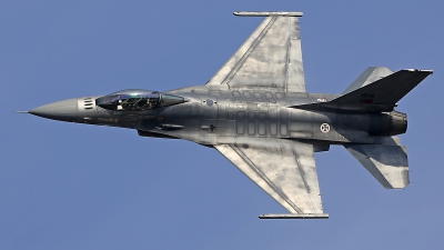 Photo ID 246713 by Fernando Sousa. Portugal Air Force General Dynamics F 16AM Fighting Falcon, 15116
