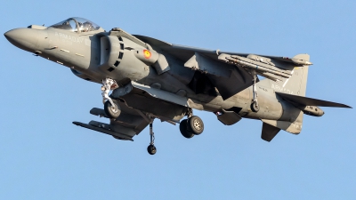Photo ID 246913 by Adolfo Bento de Urquia. Spain Navy McDonnell Douglas EAV 8B Harrier II, VA 1B 35