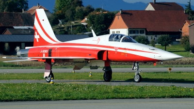 Photo ID 27782 by Joop de Groot. Switzerland Air Force Northrop F 5E Tiger II, J 3089