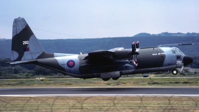 Photo ID 247673 by Sergio Gava. UK Air Force Lockheed Hercules C1 C 130K L 382, XV292