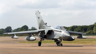Photo ID 248082 by Niels Roman / VORTEX-images. UK Air Force Panavia Tornado GR4, ZA588