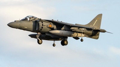 Photo ID 248264 by Bartolomé Fernández. Spain Navy McDonnell Douglas EAV 8B Harrier II, VA 1B 35