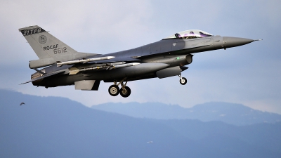 Photo ID 249517 by Diamond MD Dai. Taiwan Air Force General Dynamics F 16A Fighting Falcon, 6612