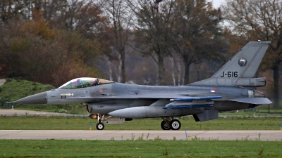 Photo ID 250546 by Richard de Groot. Netherlands Air Force General Dynamics F 16AM Fighting Falcon, J 616