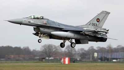 Photo ID 251510 by Richard de Groot. Netherlands Air Force General Dynamics F 16AM Fighting Falcon, J 063