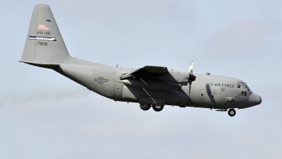 Photo ID 253043 by Matthias Becker. USA Air Force Lockheed C 130H Hercules L 382, 87 9281