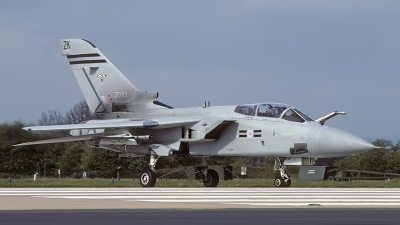 Photo ID 254303 by Chris Lofting. UK Air Force Panavia Tornado F3, ZE165
