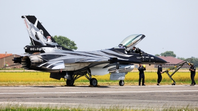 Photo ID 259565 by Walter Van Bel. Belgium Air Force General Dynamics F 16AM Fighting Falcon, FA 101