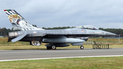 Photo ID 256195 by Manuel Fernandez. Portugal Air Force General Dynamics F 16AM Fighting Falcon, 15105