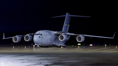 Photo ID 258744 by Günther Feniuk. USA Air Force Boeing C 17A Globemaster III, 99 0062