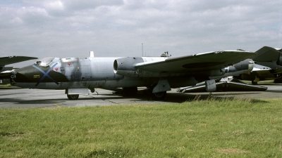 Photo ID 258907 by Joop de Groot. UK Air Force English Electric Canberra PR7, WT519