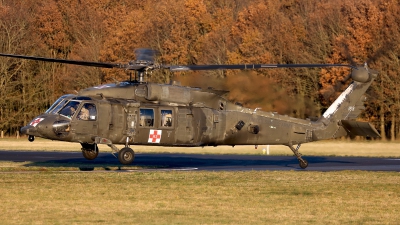 Photo ID 258921 by Carl Brent. USA Army Sikorsky HH 60M Black Hawk S 70A, 08 20163