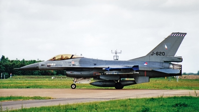 Photo ID 260642 by Jan Eenling. Netherlands Air Force General Dynamics F 16A Fighting Falcon, J 620