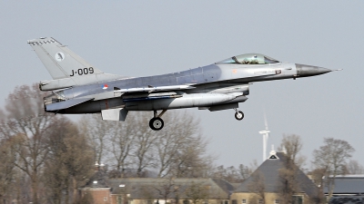 Photo ID 260607 by Johannes Berger. Netherlands Air Force General Dynamics F 16AM Fighting Falcon, J 009