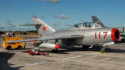 Photo ID 260702 by Rod Dermo. Private Private Mikoyan Gurevich MiG 15UTI, N15VN