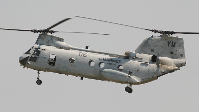 Photo ID 28981 by Rob Hendriks. USA Marines Boeing Vertol CH 46E Sea Knight 107 II, 155304