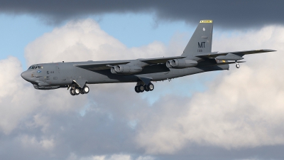 Photo ID 261213 by Neil Dunridge. USA Air Force Boeing B 52H Stratofortress, 61 0018