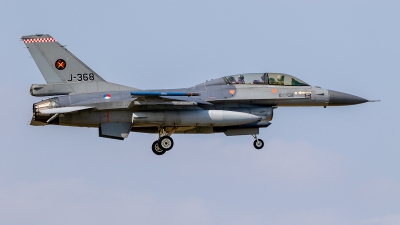 Photo ID 262756 by Jan Eenling. Netherlands Air Force General Dynamics F 16BM Fighting Falcon, J 368