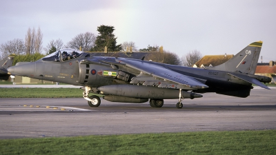Photo ID 264364 by Chris Lofting. UK Air Force British Aerospace Harrier GR 7A, ZD327