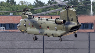 Photo ID 264968 by Rainer Mueller. UK Air Force Boeing Vertol Chinook HC6A CH 47D, ZA680