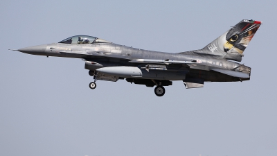 Photo ID 265209 by Fernando Sousa. Portugal Air Force General Dynamics F 16AM Fighting Falcon, 15103