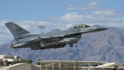 Photo ID 29399 by Vincent de Wissel. USA Air Force General Dynamics F 16C Fighting Falcon, 92 3906