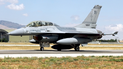 Photo ID 265666 by Carl Brent. Pakistan Air Force General Dynamics F 16BM Fighting Falcon, 90617