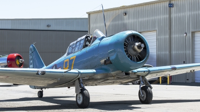 Photo ID 266690 by W.A.Kazior. Private Planes of Fame Air Museum North American SNJ 5 Texan, N3375G
