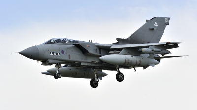 Photo ID 266953 by Tonnie Musila. UK Air Force Panavia Tornado GR4A, ZA400