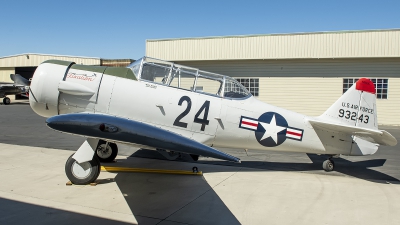 Photo ID 266980 by W.A.Kazior. Private Private North American T 6G Texan, N7613C