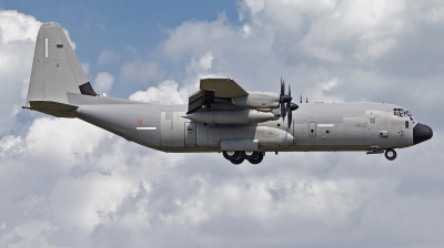 Photo ID 267098 by Marcello Cosolo. Italy Air Force Lockheed Martin C 130J 30 Hercules L 382, MM62191