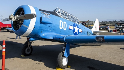 Photo ID 267439 by W.A.Kazior. Private Commemorative Air Force North American SNJ 4 Texan, N6411D