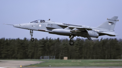 Photo ID 269458 by Chris Lofting. UK Air Force Sepecat Jaguar GR3, XX748