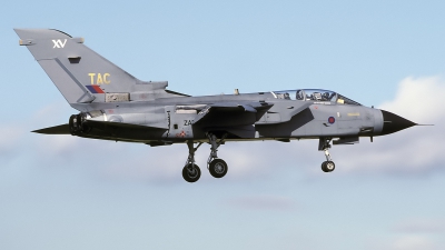 Photo ID 269555 by Chris Lofting. UK Air Force Panavia Tornado GR1, ZA322