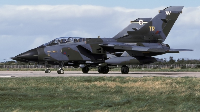 Photo ID 269498 by Chris Lofting. UK Air Force Panavia Tornado GR1, ZA362