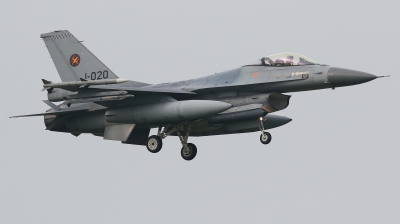 Photo ID 269610 by kristof stuer. Netherlands Air Force General Dynamics F 16AM Fighting Falcon, J 020
