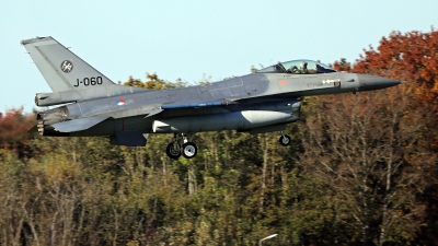 Photo ID 269828 by Richard de Groot. Netherlands Air Force General Dynamics F 16AM Fighting Falcon, J 060