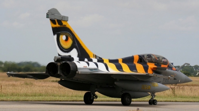 Photo ID 29976 by Paul Newbold. France Air Force Dassault Rafale B, 305