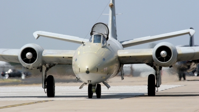 Photo ID 3474 by Scott Rathbone. UK Air Force English Electric Canberra PR9, XH135