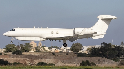 Photo ID 271291 by Duncan Portelli Malta. Israel Air Force Gulfstream Aerospace G V Nachshson Shavit, 684