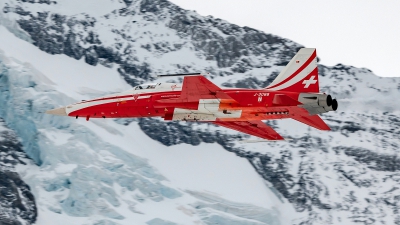 Photo ID 271870 by Martin Thoeni - Powerplanes. Switzerland Air Force Northrop F 5E Tiger II, J 3088
