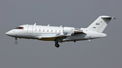 Photo ID 272120 by Carl Brent. USA Federal Aviation Administration Canadair CL 600 2B16 Challenger 605, N89