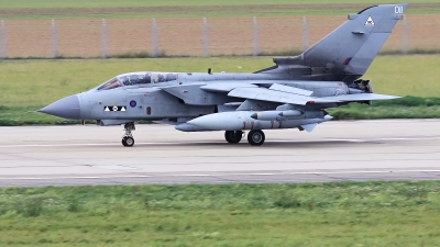 Photo ID 272271 by Milos Ruza. UK Air Force Panavia Tornado GR4A, ZA400