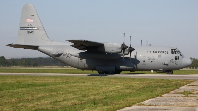 Photo ID 272582 by Radim Koblizka. USA Air Force Lockheed C 130H Hercules L 382, 91 9143