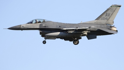 Photo ID 273567 by Chris Lofting. USA Air Force General Dynamics F 16C Fighting Falcon, 89 2041